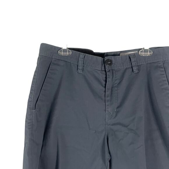 Volcom Stone Men's Size 34 Blue Chino Shorts - Picture 2 of 10